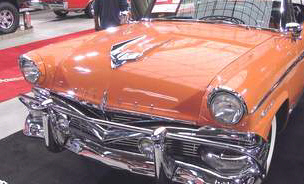 1956 Meteor Rideau Bonnet Ornament